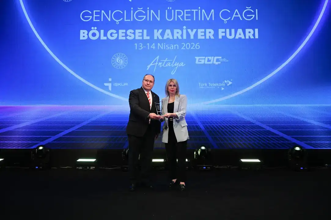 Batı Akdeniz Kariyer ve İstihdam Fuarı Antalya’da Kapılarını Açtı 6